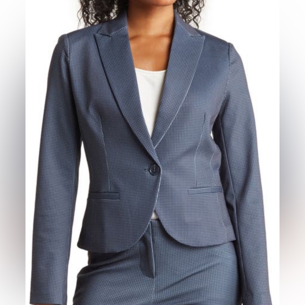 Amanda & Chelsea Blue Ponte Long Sleeve Blazer (Petite)